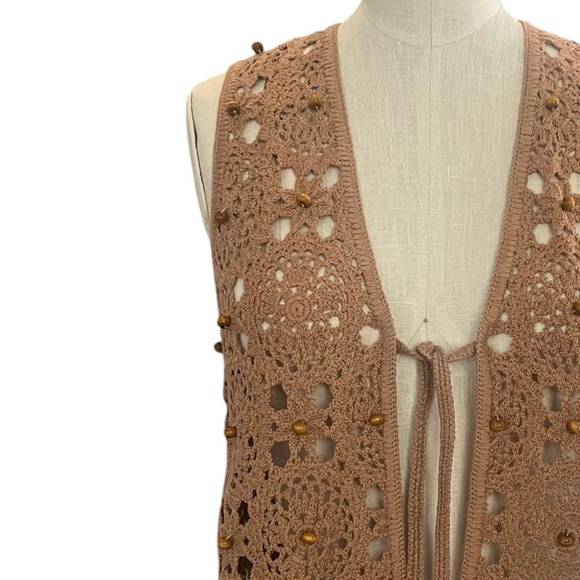 Zara Crochet Open Knit Beaded Vest - Picture 4 of 9